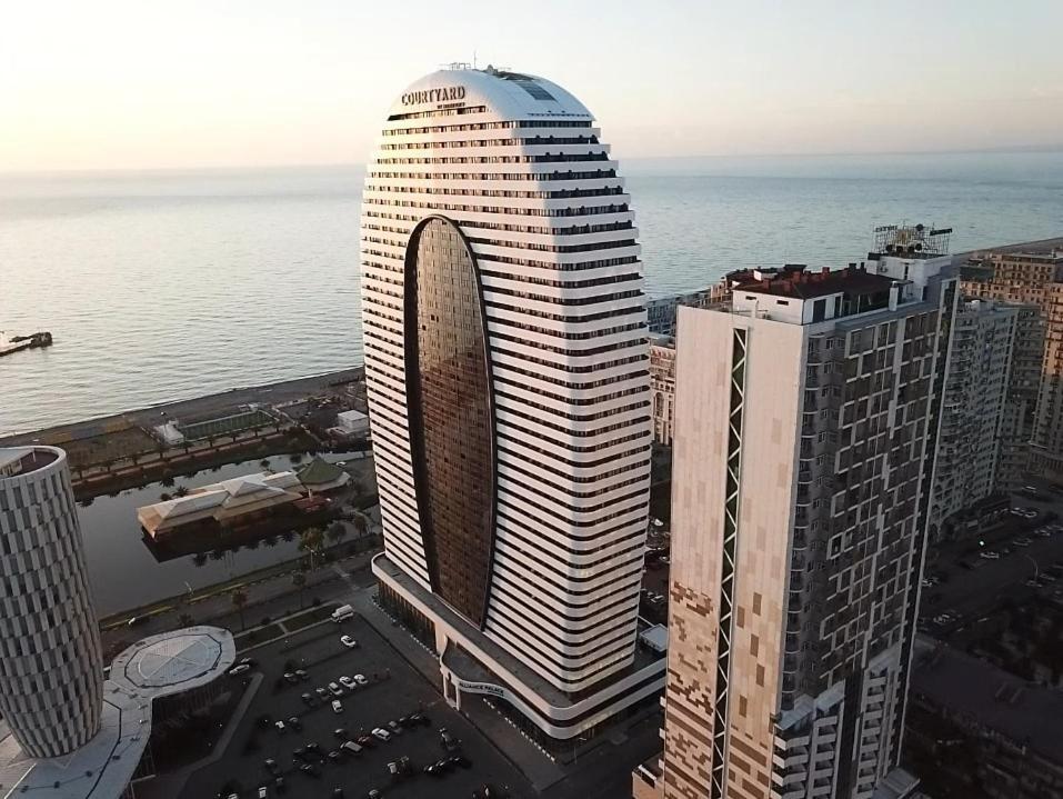 באטומי Alliance Palace Sea View Apartment מראה חיצוני תמונה