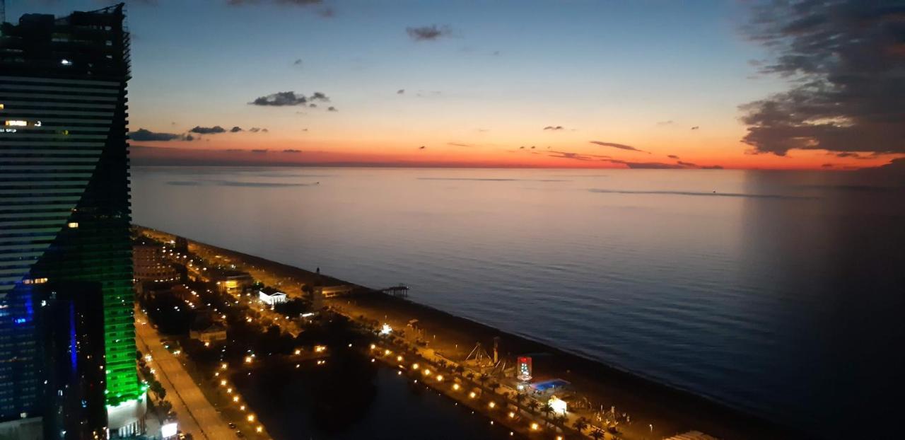 באטומי Alliance Palace Sea View Apartment מראה חיצוני תמונה